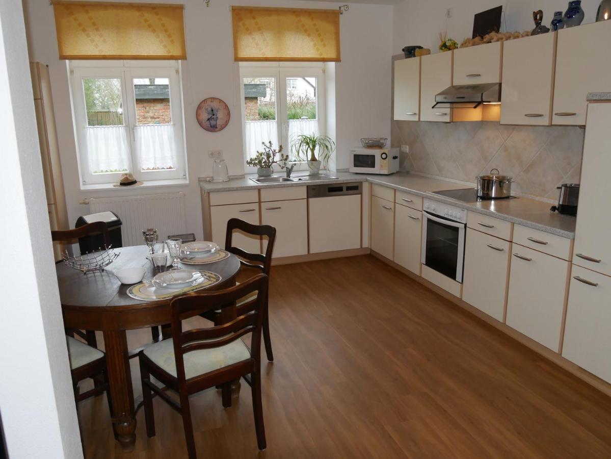Lindenhof Wohnung 2, Erdgeschoss Vipperow Exterior foto